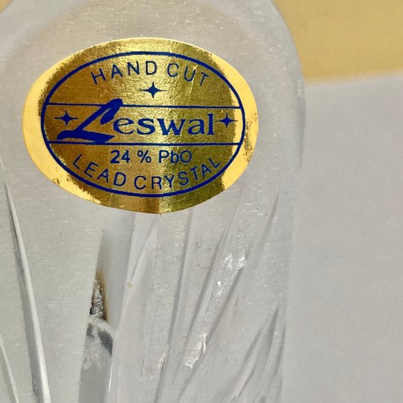 Vintage LESWAL Etched Vase Hand Cut Lead Crystal SWUNG Art Glass Made in Poland - Picture 16 of 16
